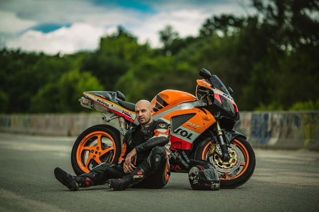 Мотоэкипировка MaxMoto